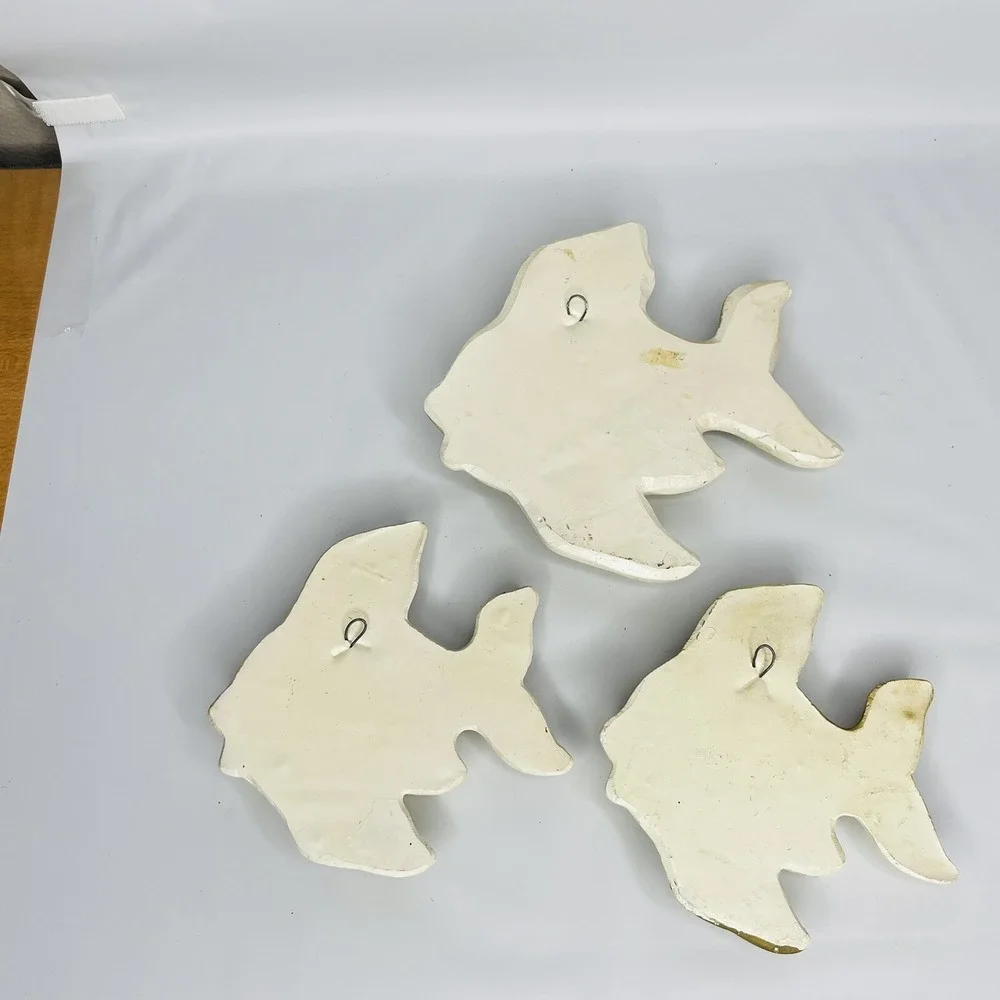 Vintage Mid Century‎ Modern Retro 3-Fish (Mama & 2 Babies) Chalk Ware Wall Art